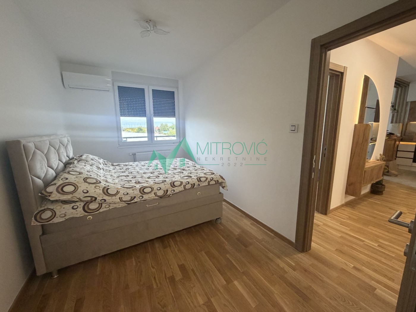 Trosoban stan za izdavanje, Salajka, Novi Sad, 68m², 2. sprat, 1.100 €/mes