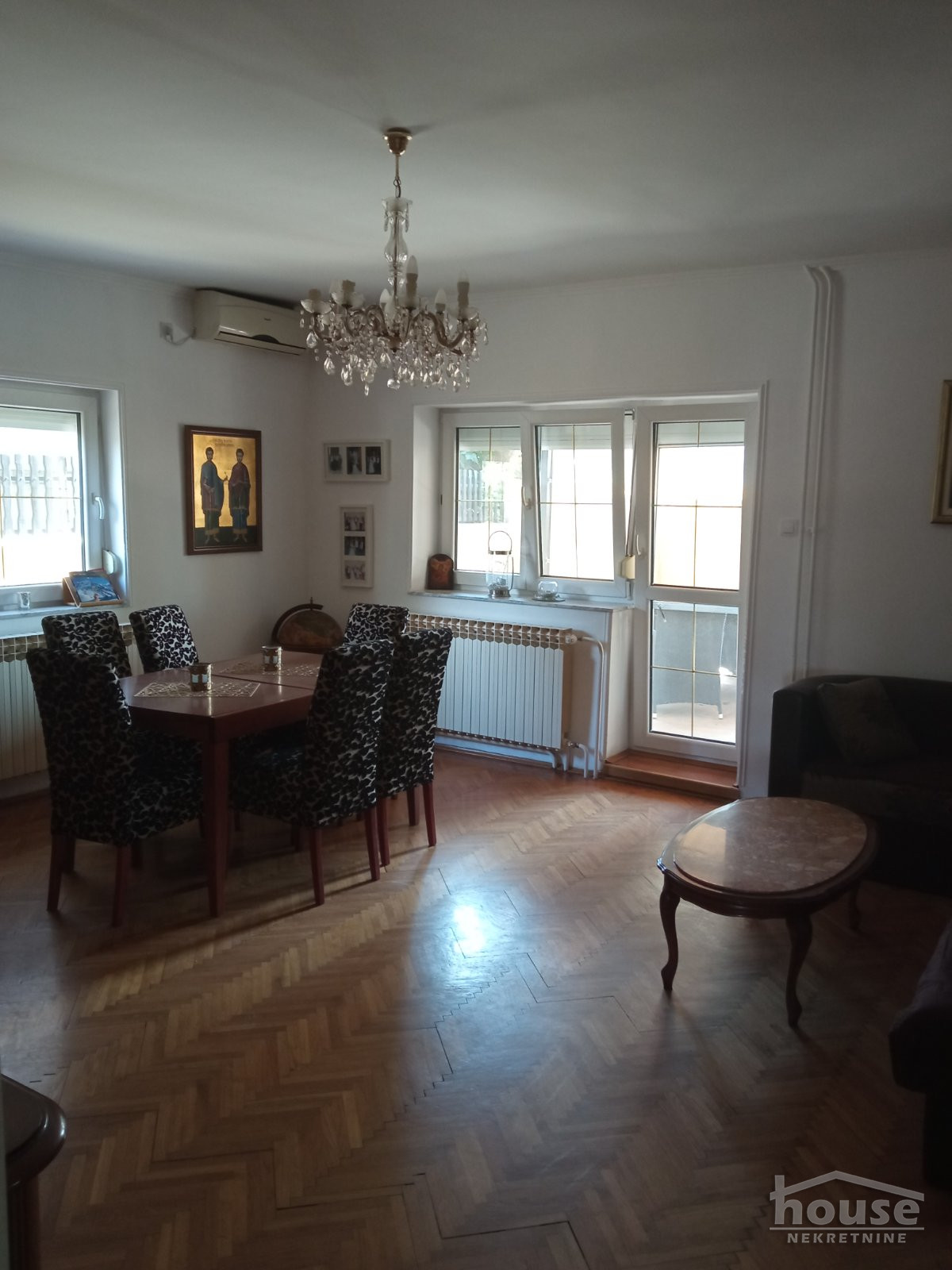 Kuća Izdavanje Sremski Karlovci Kuća Izdavanje Sremski Karlovci 166 m2