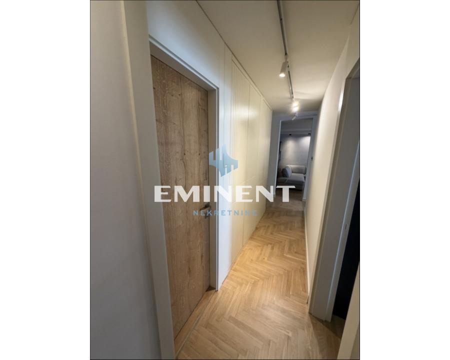 izdavanje-stanova-beograd-4zbW8cLPL3 Trosoban stan za izdavanje, Banovo Brdo, Beograd, 76m², 2. sprat, 1.250 €/mes