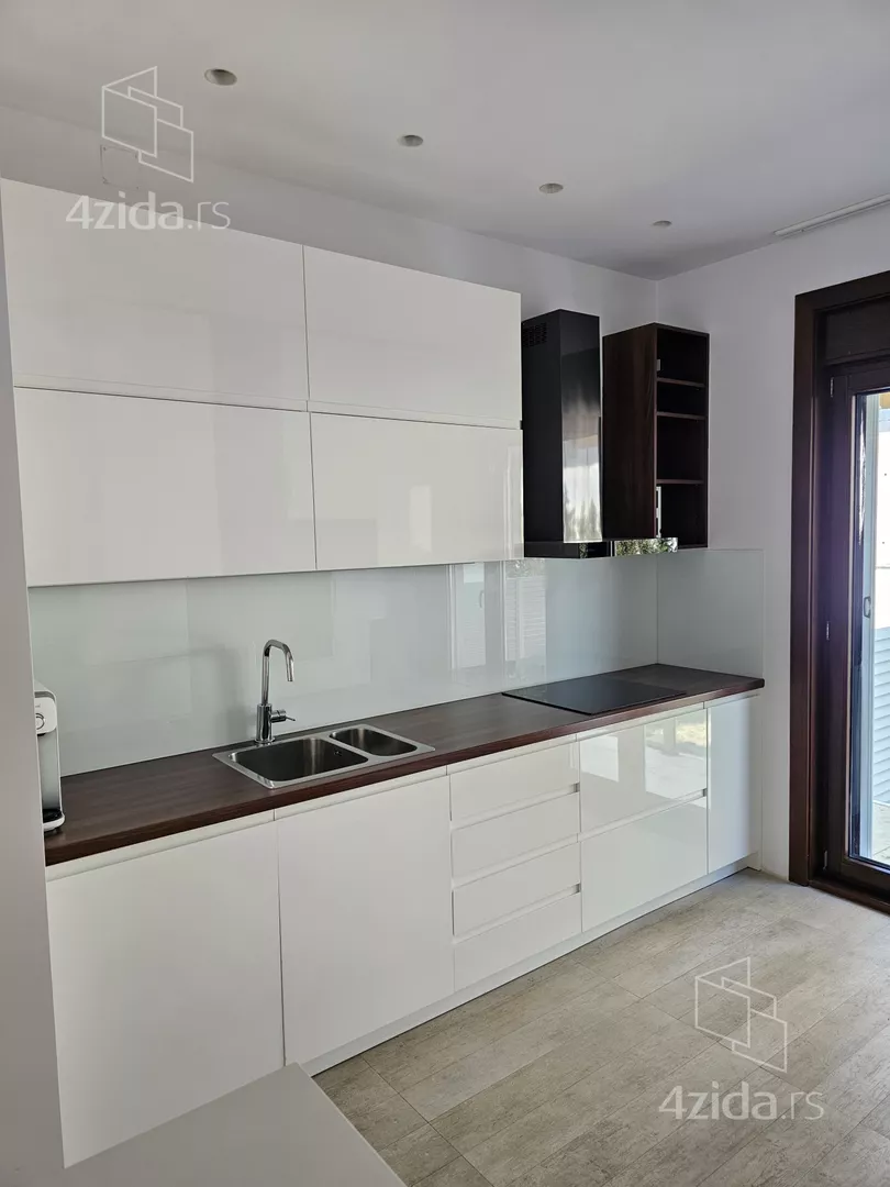 izdavanje-stanova-beograd-RrBufng8hQ Kuća za izdavanje, Dedinje, Beograd, 240m², 2.300 €/mes
