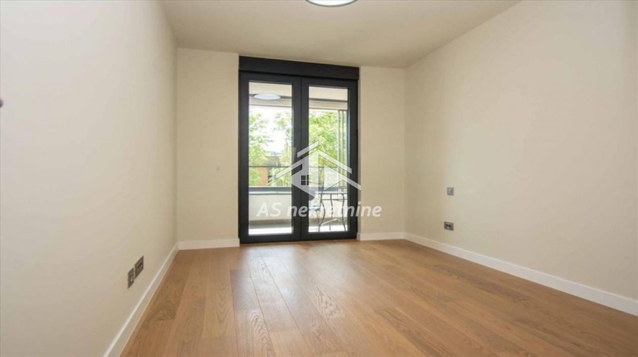 Stan Izdavanje Beograd Blok 65 56 m2