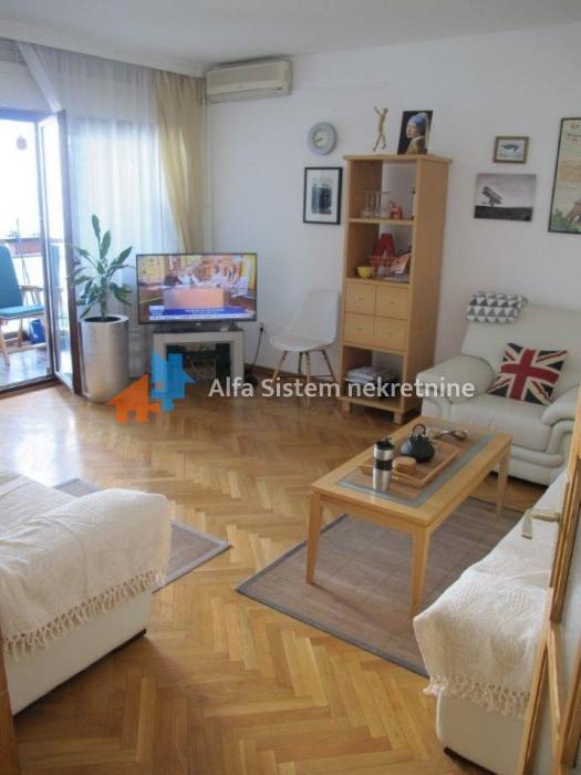 Stan Izdavanje Beograd Stan Izdavanje Beograd Dedinje 90 m2