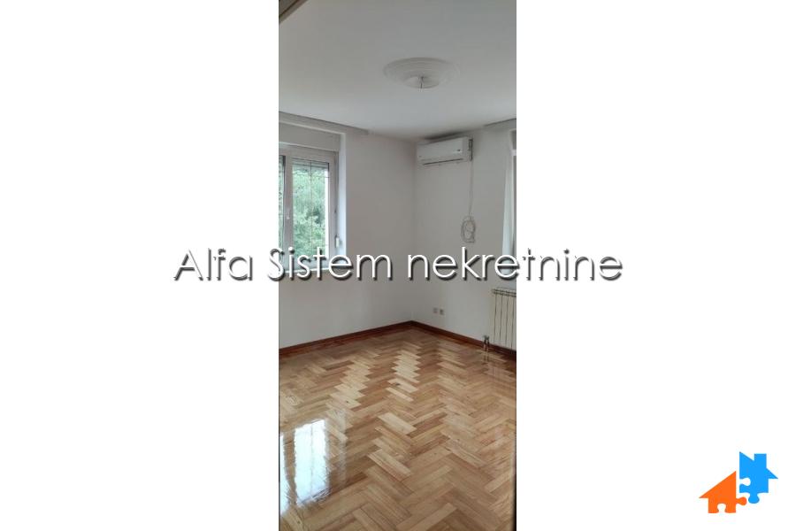 Stan Izdavanje Beograd  147 m2