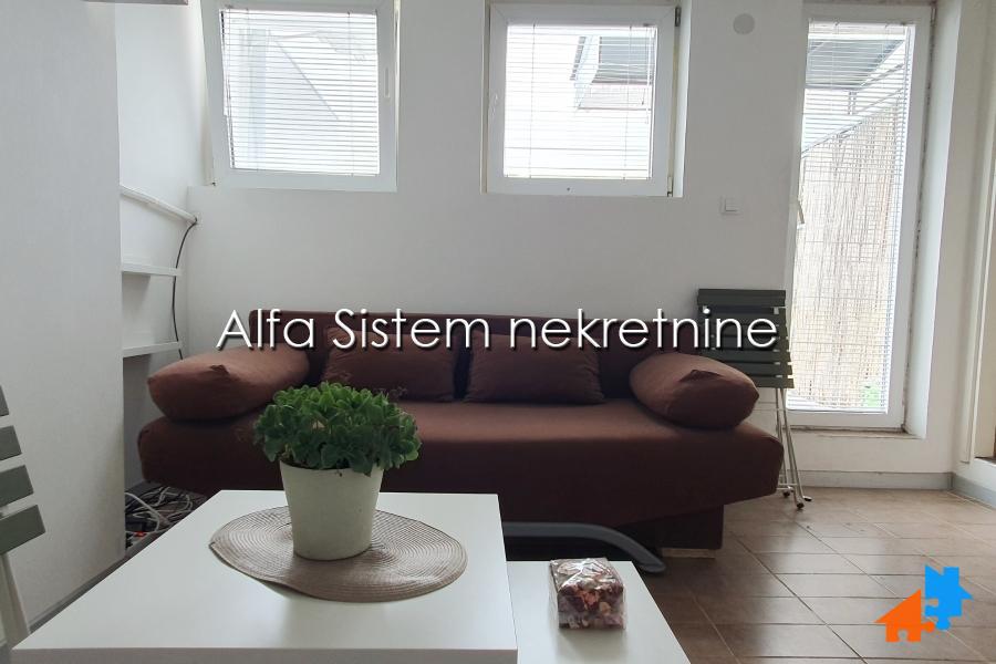 izdavanje_nekretnina_NoB0FpUn9 Stan Izdavanje Beograd Gradska Bolnica 20 m2