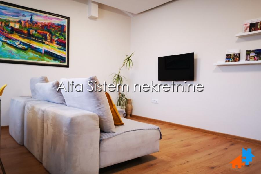 Stan Izdavanje Beograd Centar (Čukarica) 90 m2