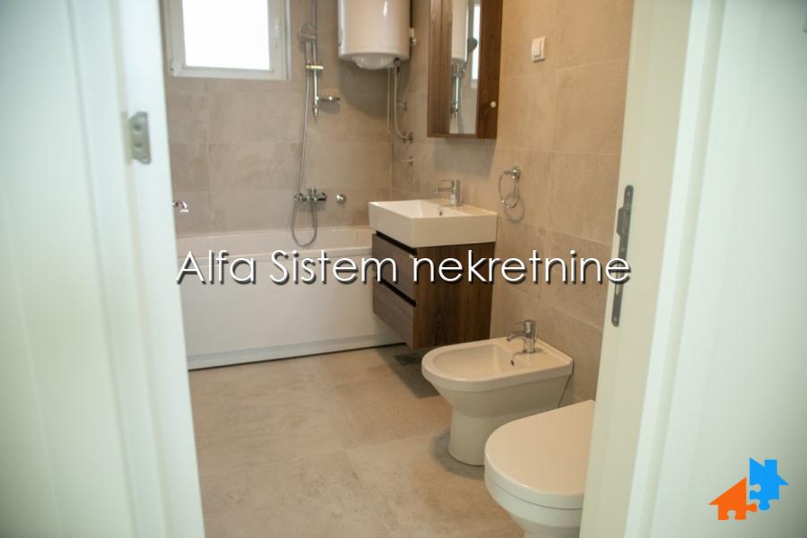 Kuća Izdavanje Beograd Banovo Brdo 260 m2