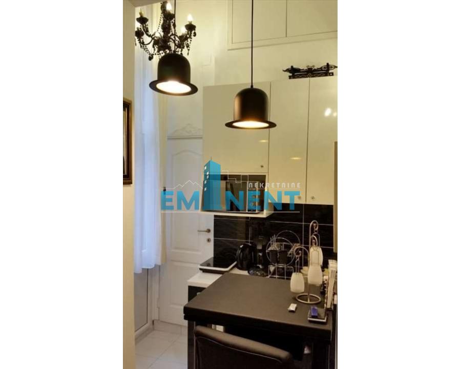 Stan Izdavanje Beograd Stan Izdavanje Beograd Gundulićev Venac 27 m2
