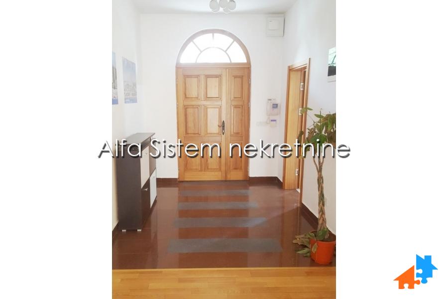 Kuća za izdavanje, Senjak, Beograd, 600m², 4.800 €/mes