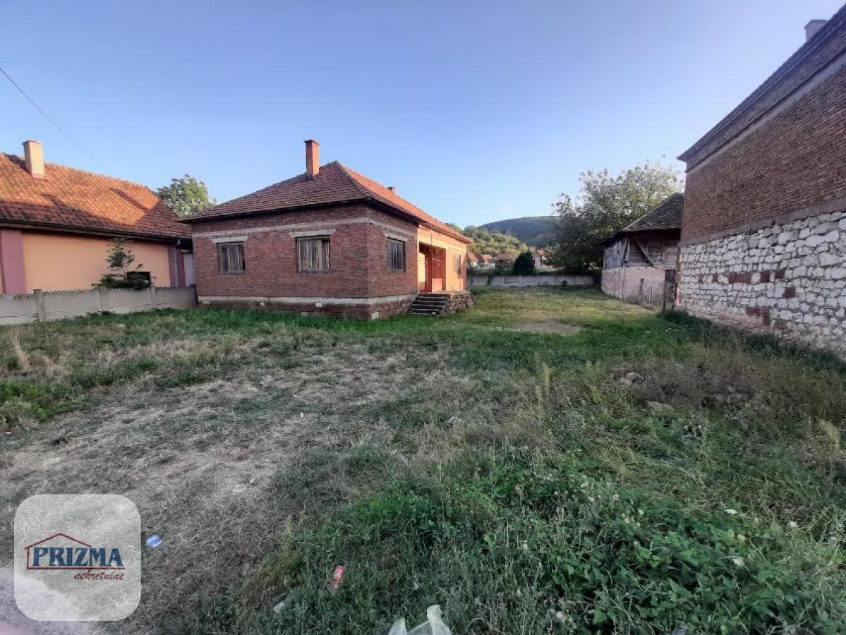 Kuća Prodaja Paraćin  96 m2