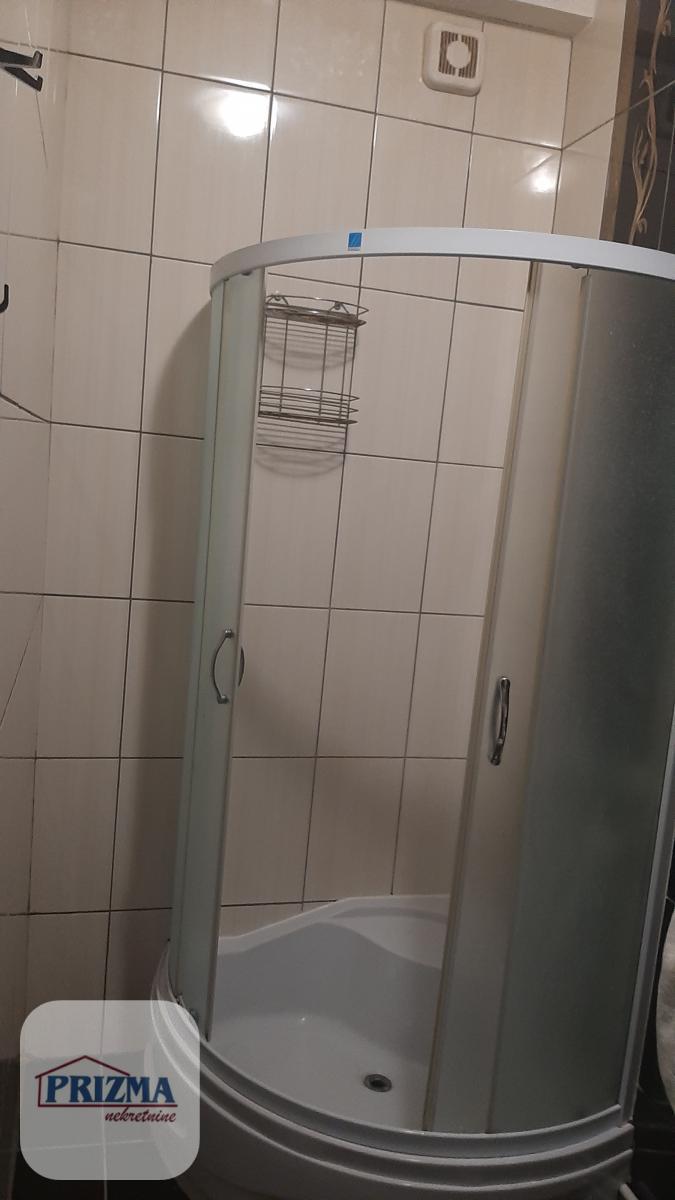Dvosoban stan za izdavanje, Centar, Paraćin, 57m², 300 €/mes
