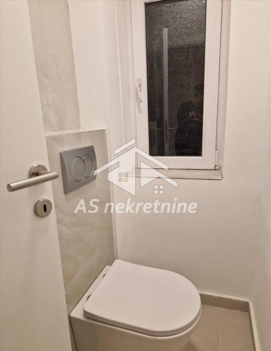 Trosoban stan za izdavanje, Francuska, Beograd, 40m², 850 €/mes