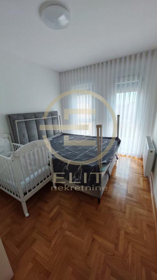 Stan Prodaja Novi Sad  42 m2