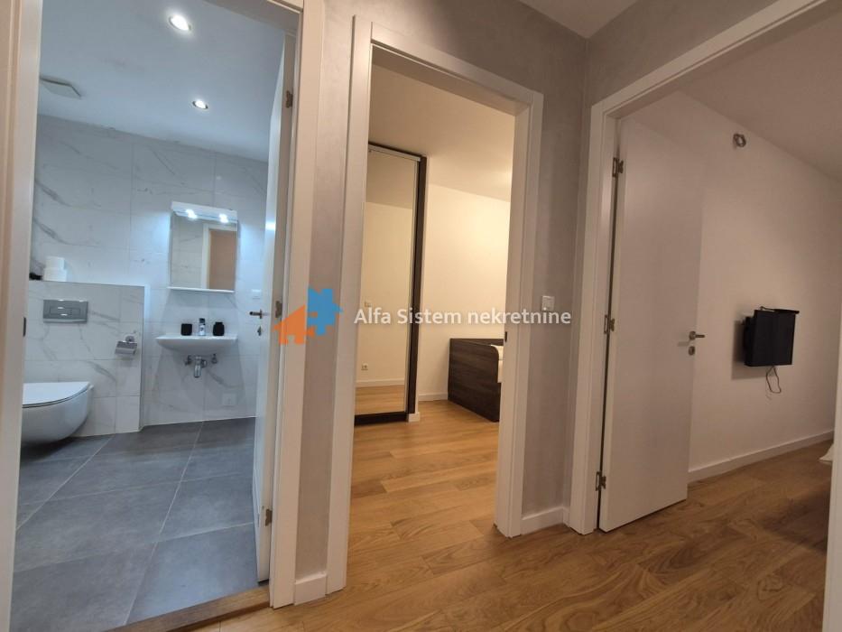kuca-izdavanje-AQFush84bP Trosoban stan za izdavanje, Trošarina, Beograd, 95m², 1.300 €/mes