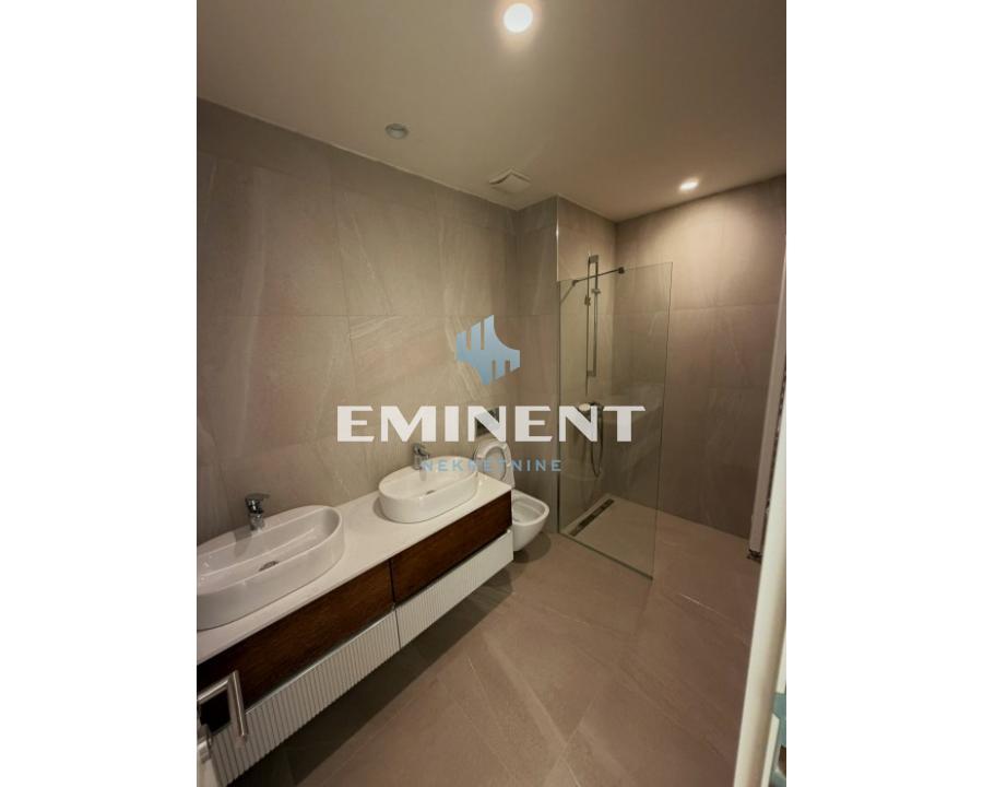 Četvorosoban stan za izdavanje, Beograd na Vodi, Beograd, 111m², 2.500 €/mes