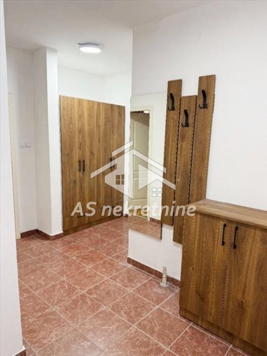 kuca-izdavanje-nkaUubk7WL Trosoban stan za izdavanje, Mirijevo, Beograd, 60m², 500 €/mes