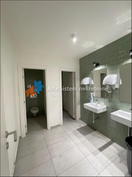 kuca-izdavanje-tAZLWRrCNC Lokal za izdavanje, Autokomanda, Beograd, 1000m², 8.500 €/mes