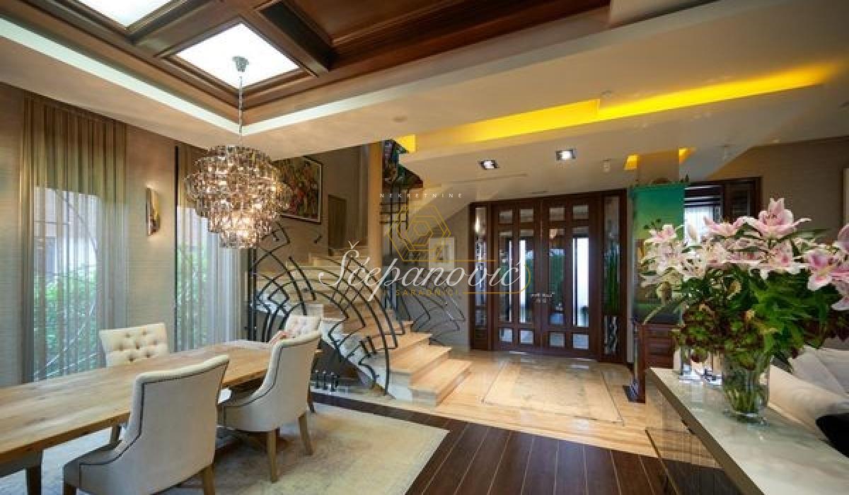 Kuća na prodaju, Adamovićevo Naselje, Novi Sad, 229m², 1.800.000 €