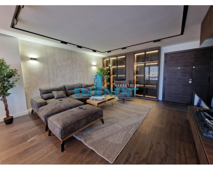 Stan Izdavanje Beograd Stan Izdavanje Beograd Kalenić Pijaca 200 m2