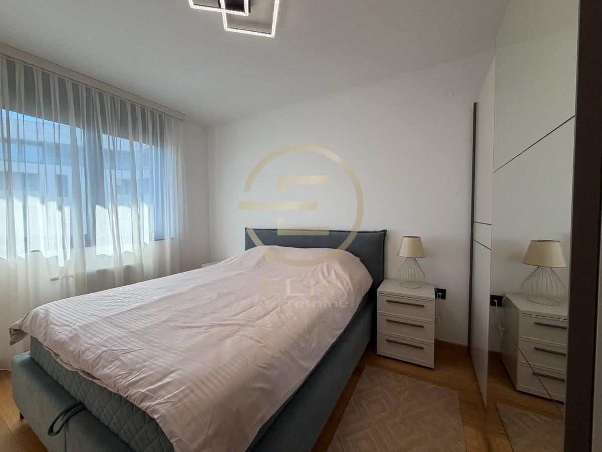 kuca-prodaja-geq9ZeOr6k Trosoban stan za izdavanje, Sajmište, Novi Sad, 72m², 5. sprat, 1.300 €/mes