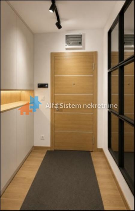 kuca-prodaja-jTBe6b78tk Trosoban stan za izdavanje, Blok 65, Beograd, 81m², 2.200 €/mes