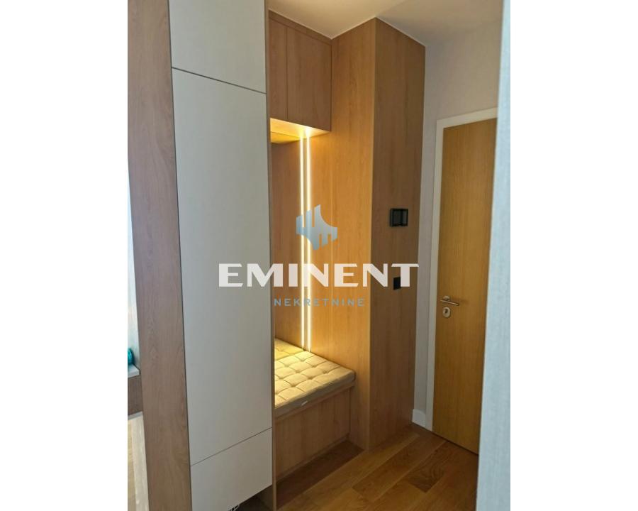 kuca-prodaja-womEpMe5Kh Trosoban stan za izdavanje, Beograd na Vodi, Beograd, 80m², 2.700 €/mes