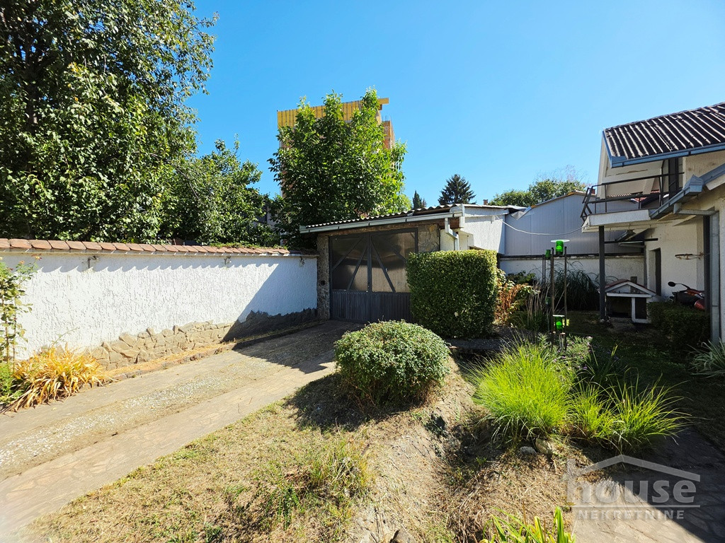 kuce-centar-3091640-oy6ii Kuća na prodaju, Sremska Kamenica, Novi Sad, 124m², Prizemlje, 300.000 €