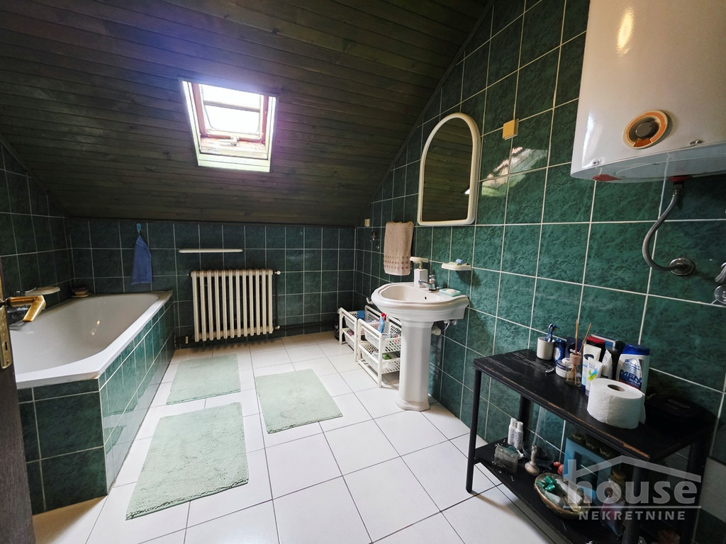 Kuća na prodaju, Temerin, 158m², 241.500 €