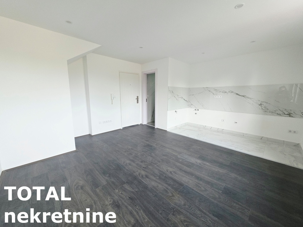 kuce-petrovaradin-3091630-6nlam Kuća na prodaju, Petrovaradin, Novi Sad, 200m², 468.000 €