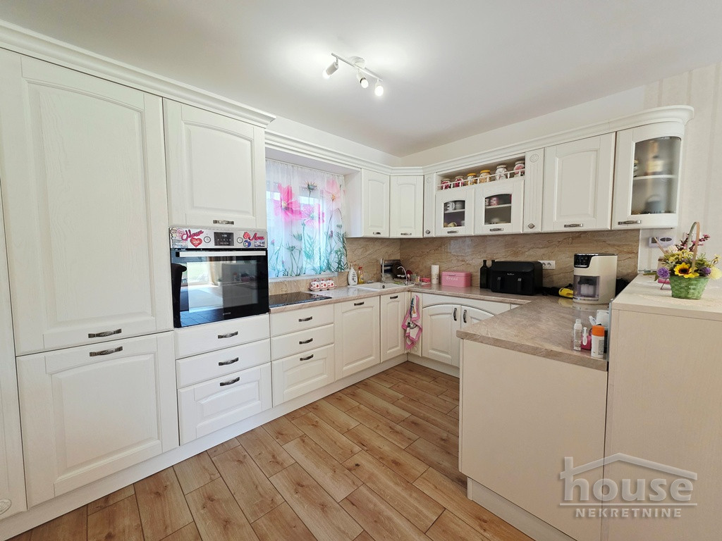Kuća Prodaja Novi Sad Kuća Prodaja Novi Sad 170 m2