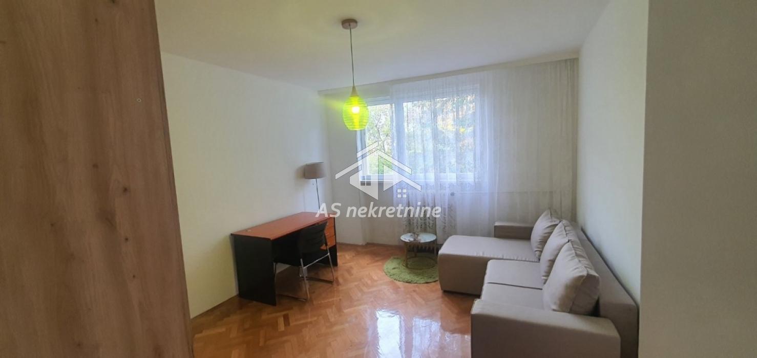 Stan Izdavanje Beograd Banovo Brdo 55 m2