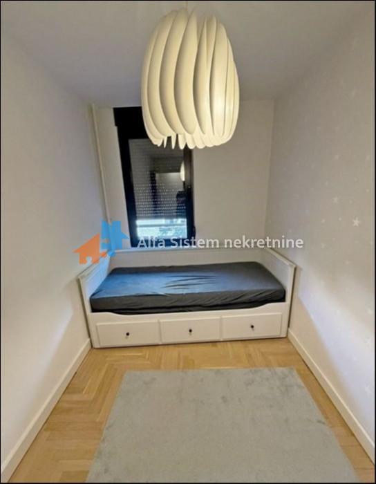 lokali-izdavanje-Urq3kFzVJS Trosoban stan za izdavanje, Banovo Brdo, Beograd, 76m², 2. sprat, 1.250 €/mes