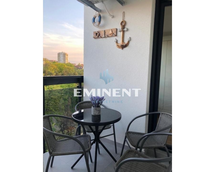 lokali-izdavanje-a4t4hAyFaR Trosoban stan za izdavanje, Banovo Brdo, Beograd, 60m², 1.000 €/mes