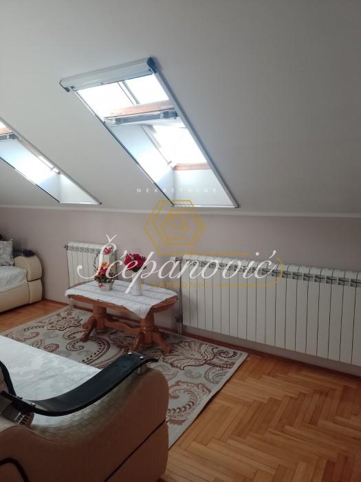 Stan Prodaja Novi Sad  42 m2