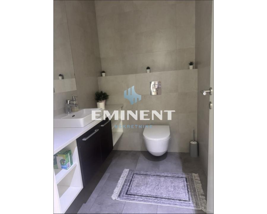 lokali-izdavanje-beograd-jjXhx7AT4e Četvorosoban stan za izdavanje, Beograd na Vodi, Beograd, 124m², 4.000 €/mes