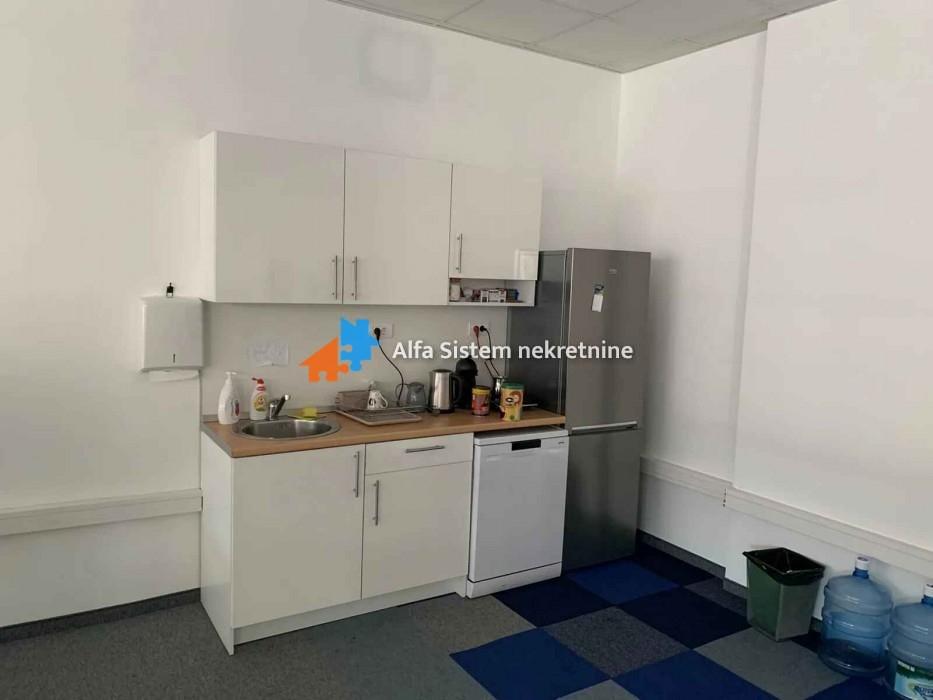 Lokal Izdavanje Beograd Lokal Izdavanje Beograd Blok 11c - Stari Merkator 230 m2