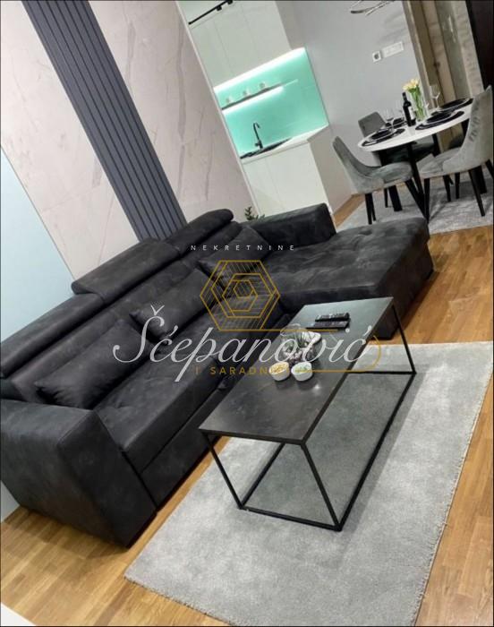 Stan Izdavanje Novi Sad  46 m2