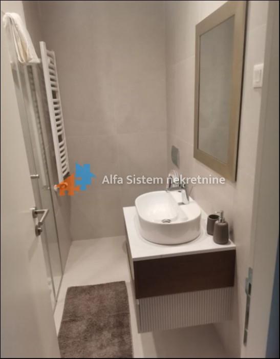 lokali-izdavanje-p4ZV03aWaH Stan Izdavanje Beograd Beograd na Vodi 33 m2