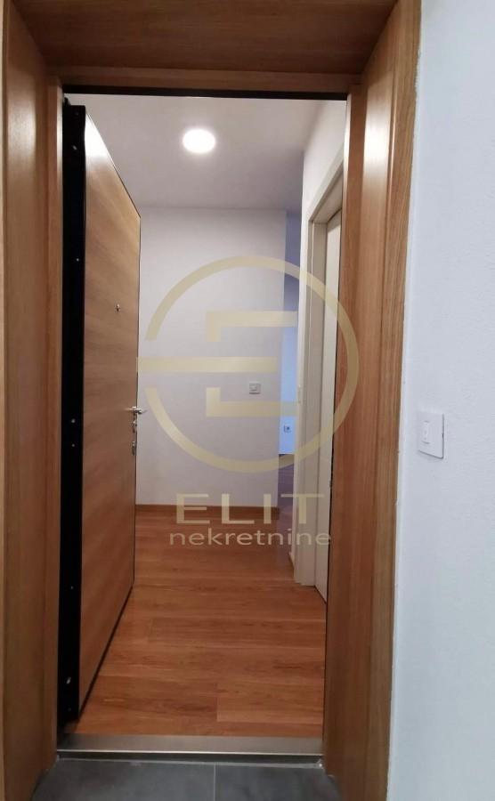 Stan Izdavanje Novi Sad  45 m2