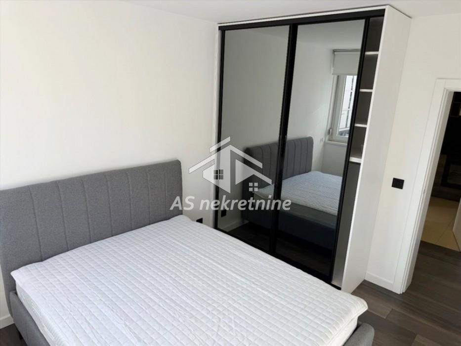 Stan Izdavanje Beograd Beograd na Vodi 80 m2