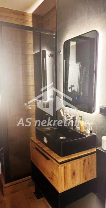 Dvosoban stan za izdavanje, Blok 21, Beograd, 60m², 1.300 €/mes