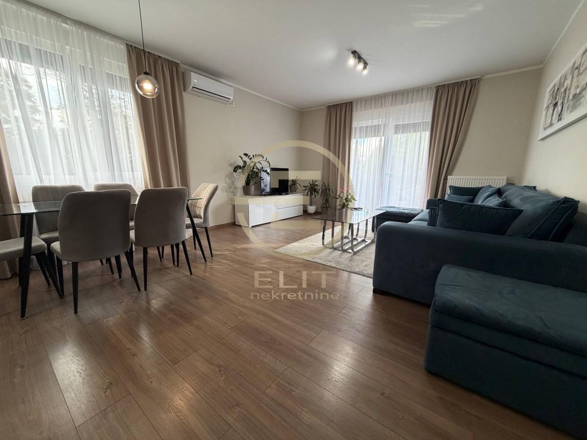 lokali-prodaja-AyagbwhJfi Kuća Prodaja Novi Sad 174 m2