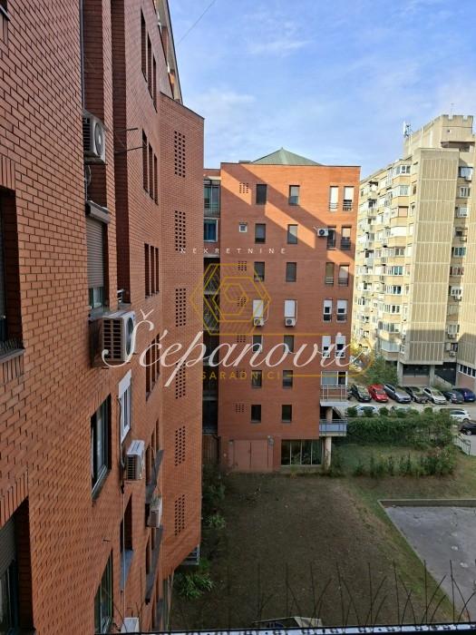 lokali-prodaja-FUJlRJZtmv Trosoban stan za izdavanje, Bulevar Oslobođenja, Novi Sad, 88m², 650 €/mes