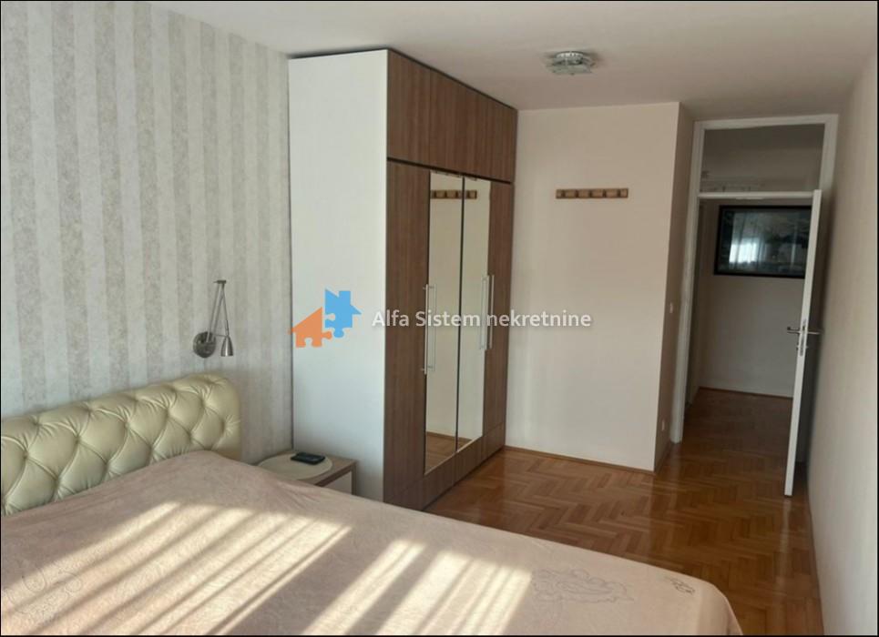 Trosoban stan za izdavanje, Stepa Stepanović, Beograd, 70m², 800 €/mes