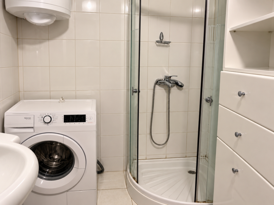 lokali-prodaja-PCVvqZhQNk Trosoban stan za izdavanje, Krnjača, Beograd, 80m², 450 €/mes