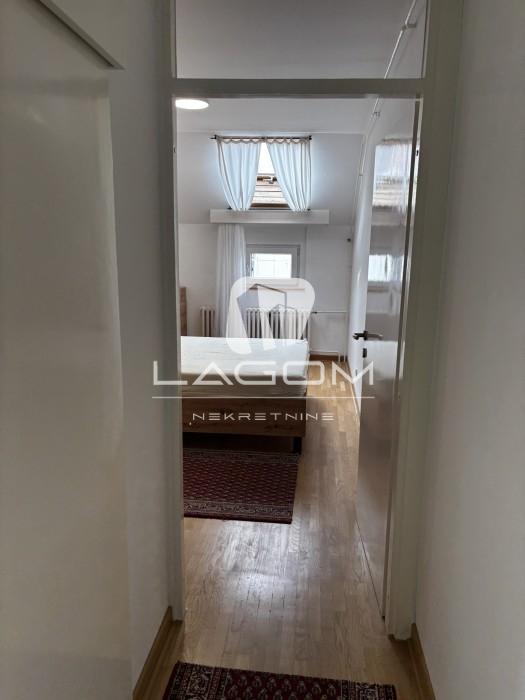 lokali-prodaja-T8pz2ABA9L Dvosoban stan na prodaju, Blok 71, Beograd, 67m², 200.000 €