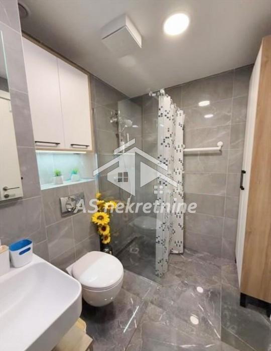 Dvosoban stan za izdavanje, Blok 65, Beograd, 54m², 1. sprat, 1.100 €/mes