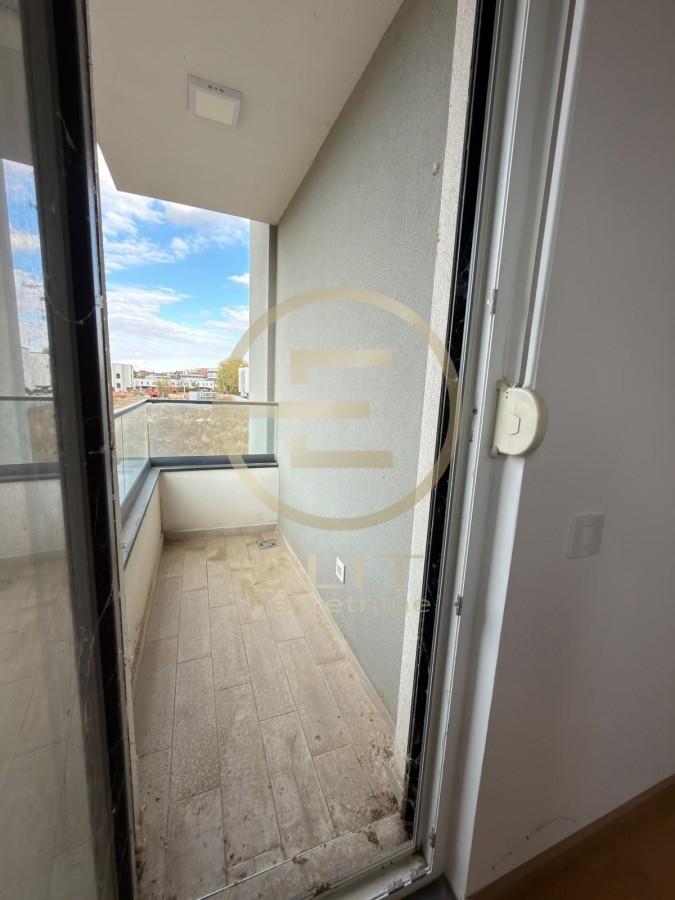 Četvorosoban stan na prodaju, Mišeluk, Novi Sad, 78m², 145.000 €