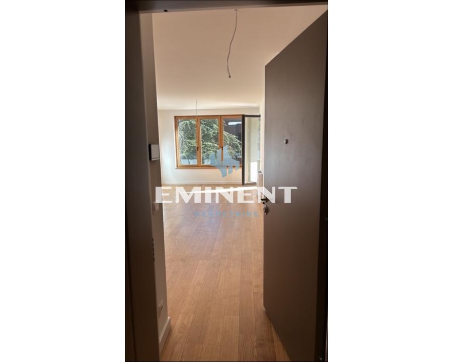 Lokal Izdavanje Beograd Lokal Izdavanje Beograd Banovo Brdo 56 m2