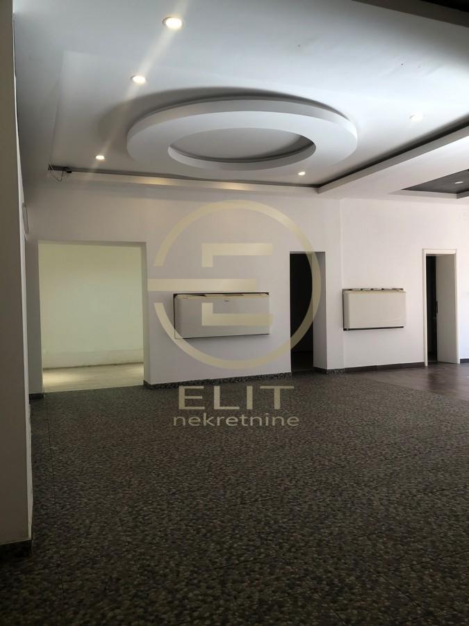 Lokal Izdavanje Novi Sad  153 m2
