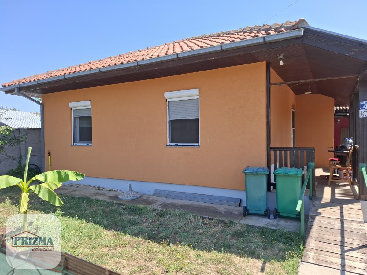 Kuća Prodaja Paraćin  106 m2